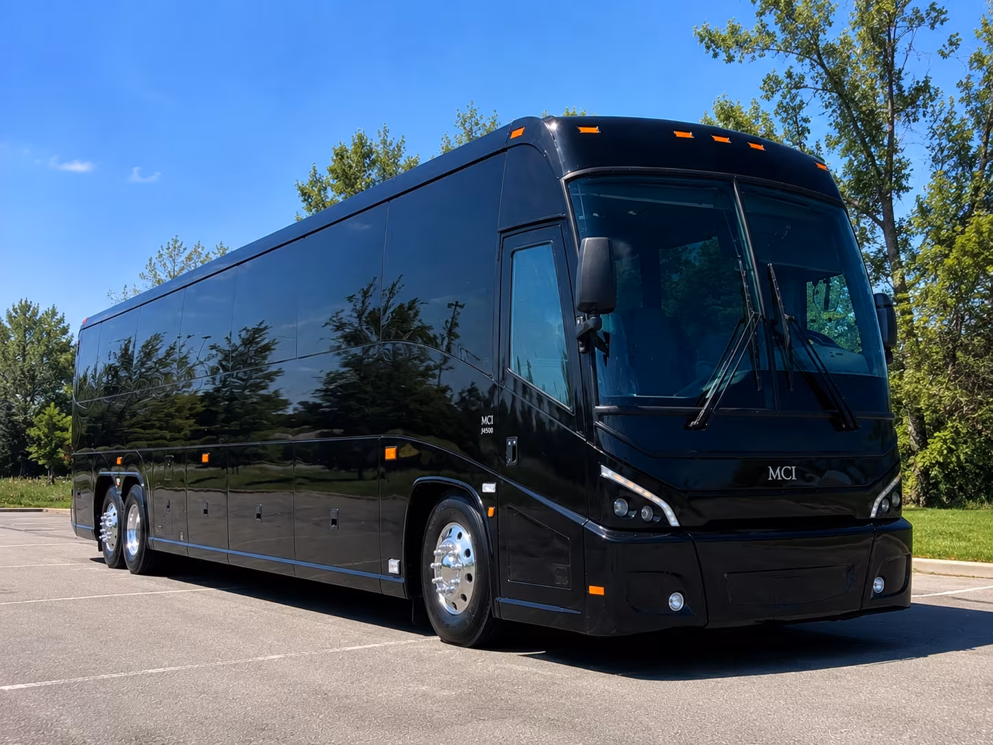 corporate and group long distance bus rentals from hoover alabama