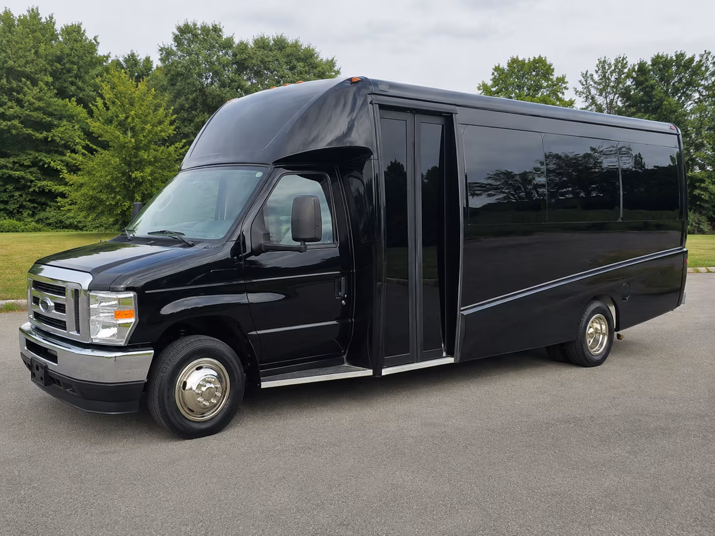 find the perfect transportation for your next sporting event 5