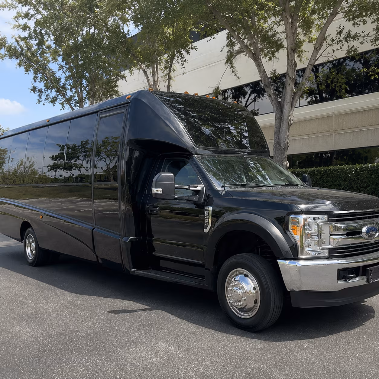 new years eve party bus rental